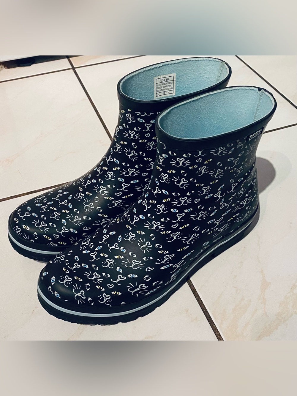 Skechers BOBS Rain Check - Misty Eye Rain Boots. Size 10